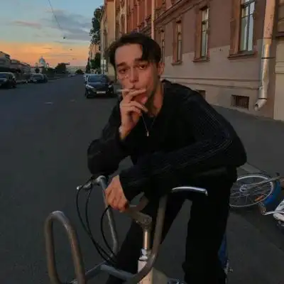 6686体育铁牌作者Andy